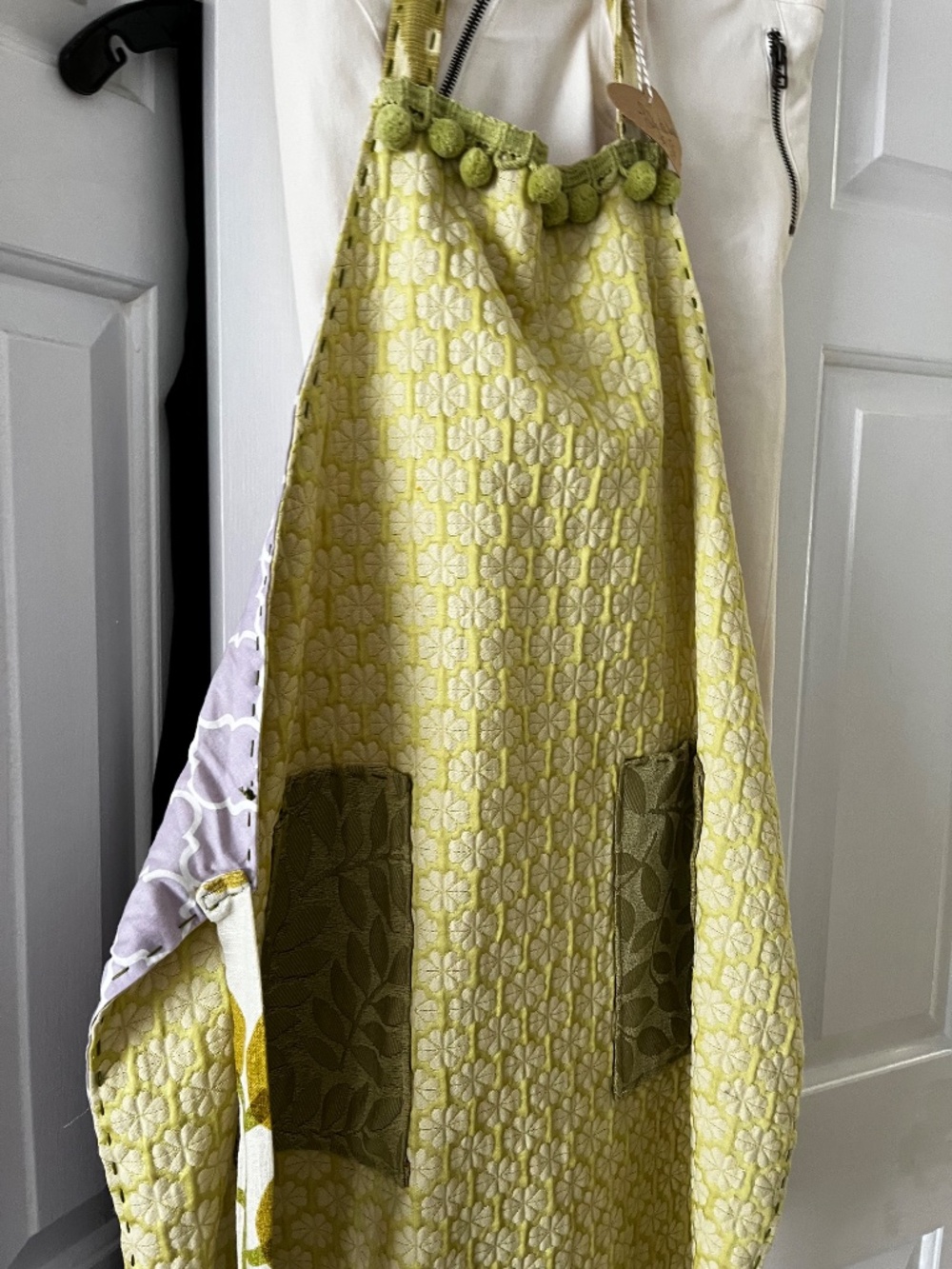 Handmade apron - Picture 3 of 5